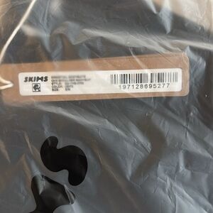 Essential One Shoulder Bodysuit - Onyx